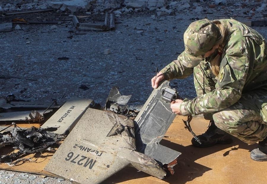 روسيا تحارب اوكرانيا "بتطبيق هاتفي"!