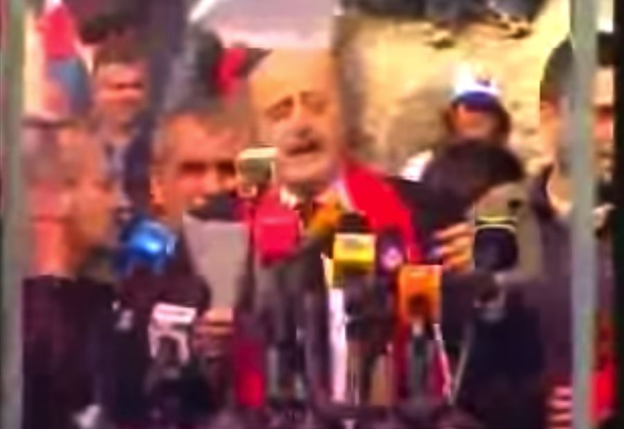 "جزءٌ جديدٌ" بين جنبلاط والنظام السوري... "تصفية ودفاع عن النفس"