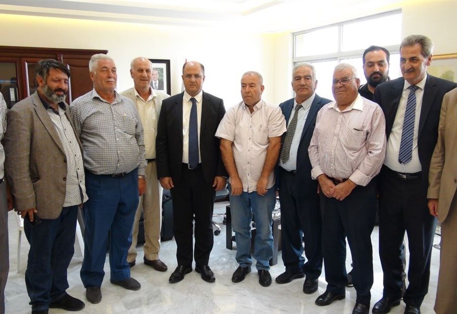 اللقيس: لتسهيل وصول الدعم والتعويض لمزارعي القمح