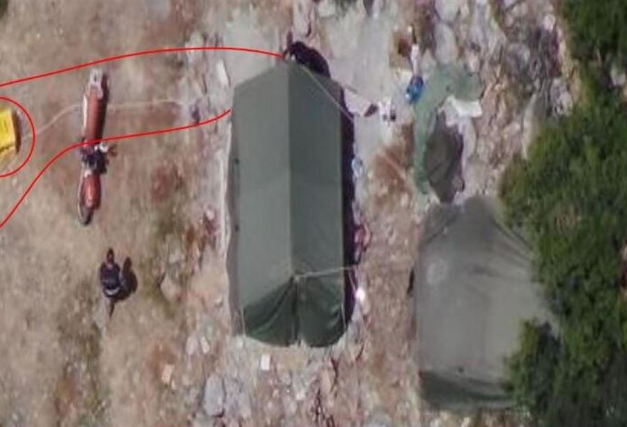 "بالونات حارقة" للتخلص من خيمتي حزب الله