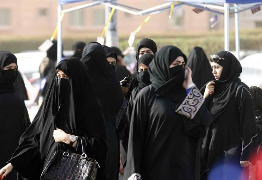 تضامن كبير مع ضحية "أسرع طلاق" في الكويت