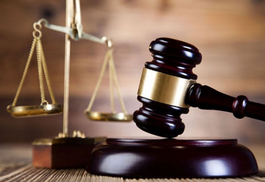 إنفجار المرفأ... صوان إستمعَ إلى وزير العدل الأسبق