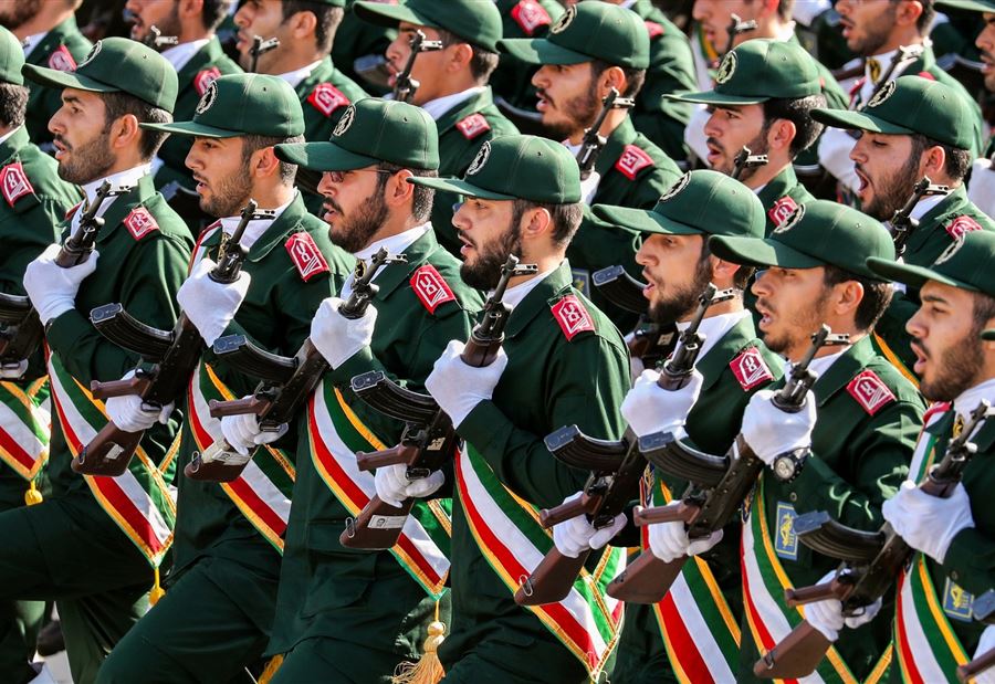 عقب الهجوم الاسرائيلي على دمشق... بيانٌ من "الحرس الثوري"!