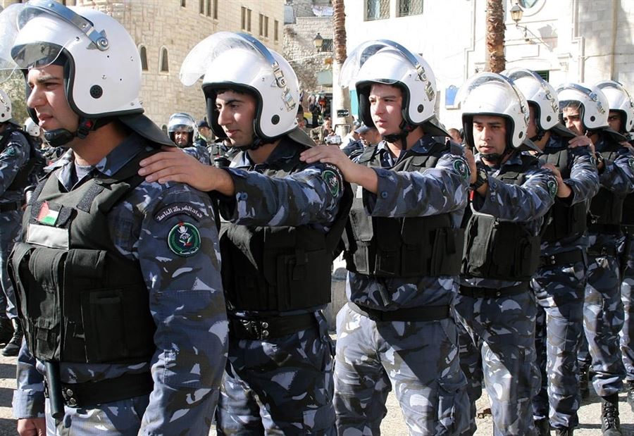 جدلٌ إسرائيلي حول انتشار الشرطة الفلسطينية في غزة