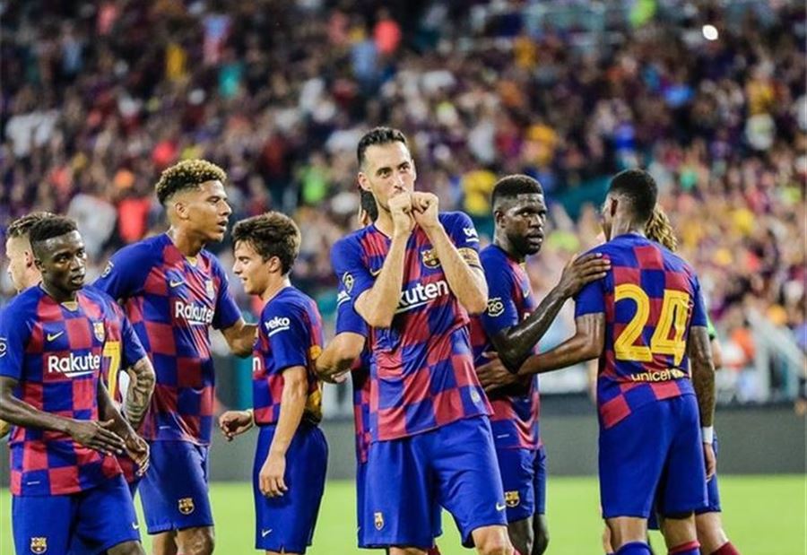 برشلونة يهزم نابولي بغياب ميسي برشلونة يهزم نابولي بغياب ميسي