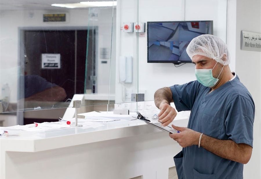 "لن يبقى من يعالج المصابين"... كورونا يفتك بـ أطباء لبنان "لن يبقى من يعالج المصابين"... كورونا يفتك بـ أطباء لبنان