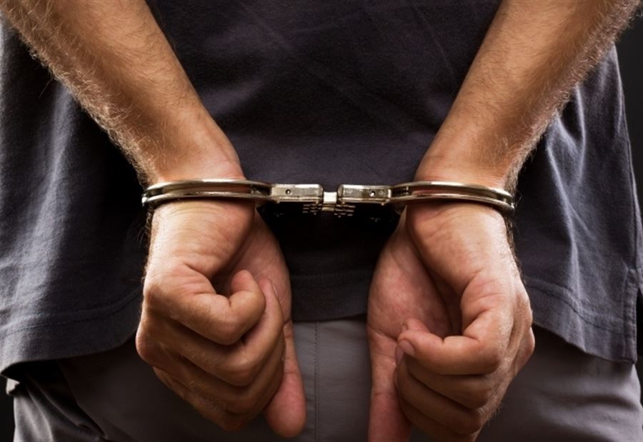توقيف عصابة من شخصين في جبيل