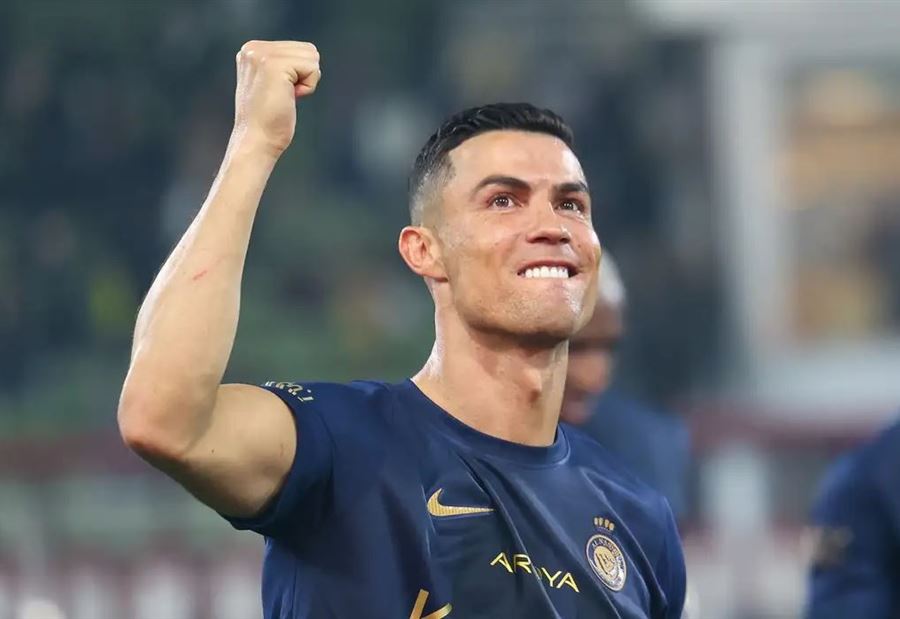 رونالدو قد يعود إلى "السانتياغو برنابيو"! رونالدو قد يعود إلى "السانتياغو برنابيو"!