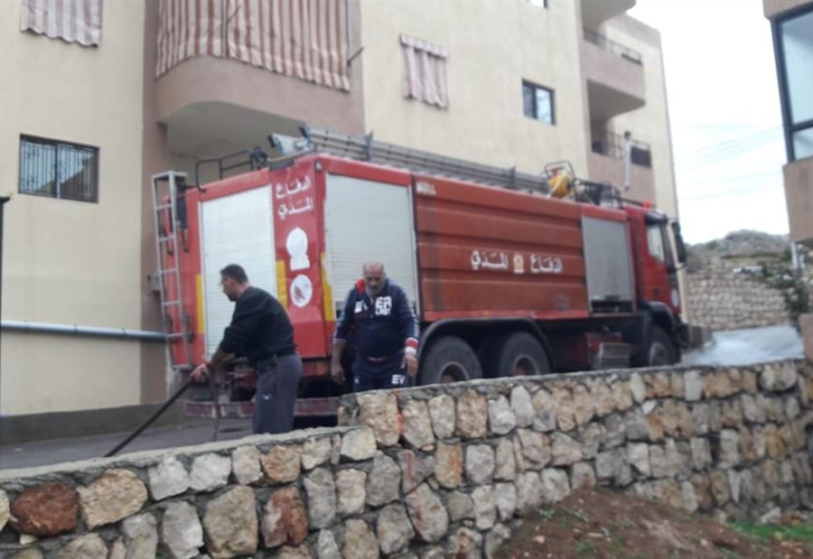  حريق في مستودع فحم في النبطية