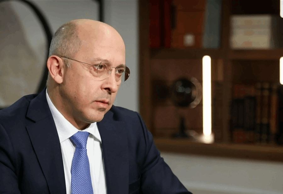 رهن الاتصالات.... عون: الحسم في جلسة 9 الشهر المقبل رهن الاتصالات.... عون: الحسم في جلسة 9 الشهر المقبل
