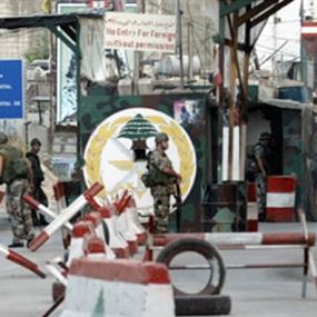 انتشار للجيش عند مداخل التعمير