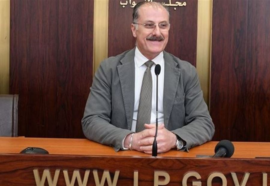 "لن يفيد الهروب"... عبد الله: الحصان قبل العربة! "لن يفيد الهروب"... عبد الله: الحصان قبل العربة!