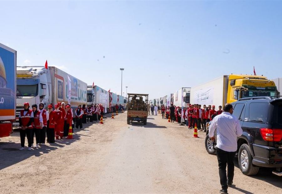 "قيود مؤقتة" تقترح اسرائيل فرضها على دخول المساعدات إلى غزة "قيود مؤقتة" تقترح اسرائيل فرضها على دخول المساعدات إلى غزة