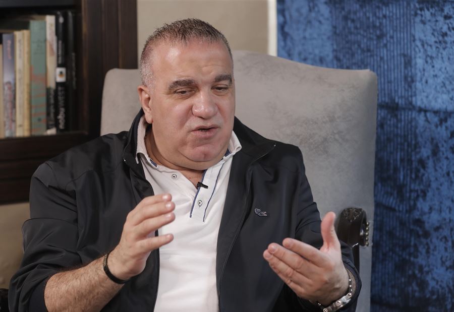 إيلي ماروني في مقابلة حصريّة... هل تدفعه الخلافات إلى الإنشقاق عن الكتائب؟ (فيديو)