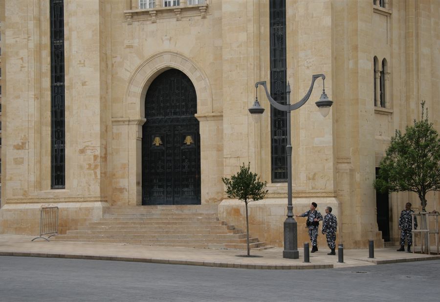 استقالة النواب إلى الواجهة استقالة النواب إلى الواجهة