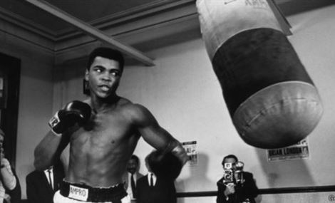 7 عبارات تعكس شخصية محمد علي كلاي