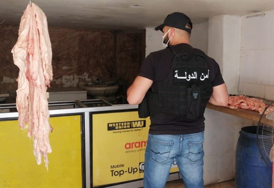 ختم ملحمة بالشمع الأحمر في بعلبك 