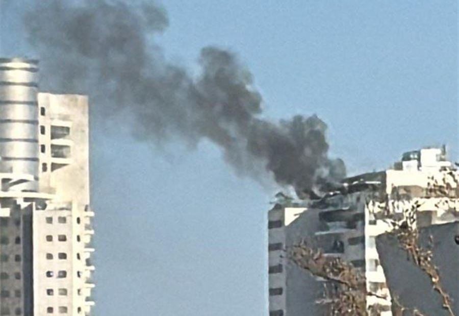 بالفيديو والصور: انفجار مسيرة في مبنى بتل أبيب
