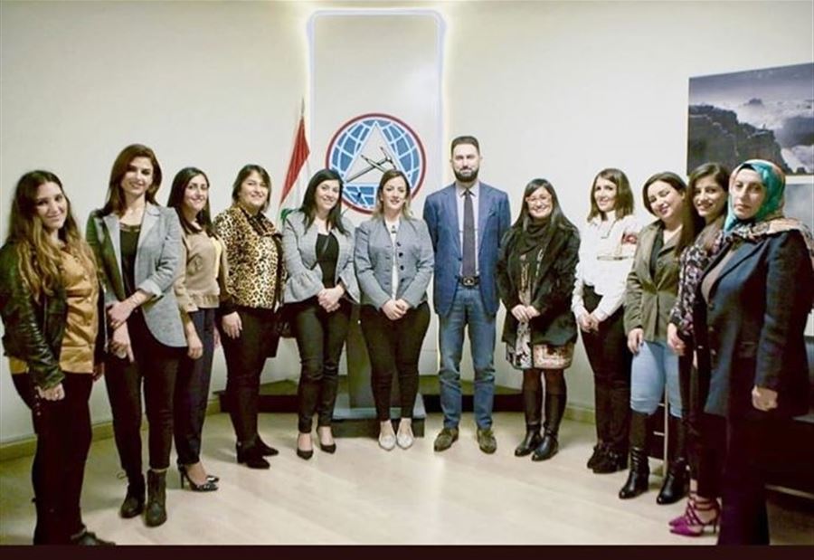 تيمور جنبلاط يعد بتفعيل حضور النساء حزبيا ووطنيا