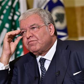 المشنوق يزور ريفي