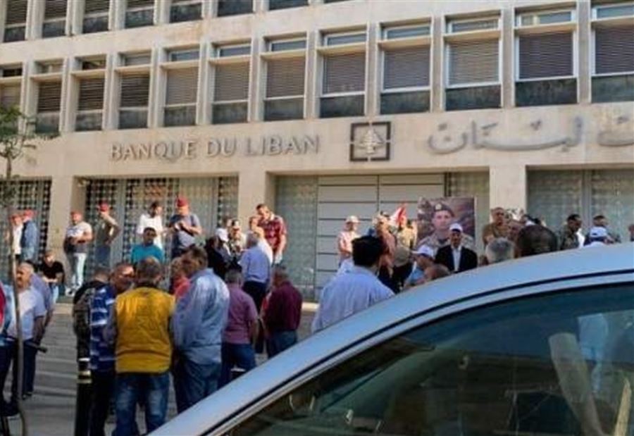 "الدولار الطلابي"...  الأهالي يرفعون الصوت  "الدولار الطلابي"...  الأهالي يرفعون الصوت