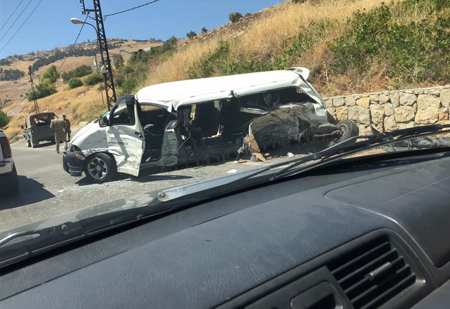 11 جريحًا في حادث مروع في البقاع الغربي 