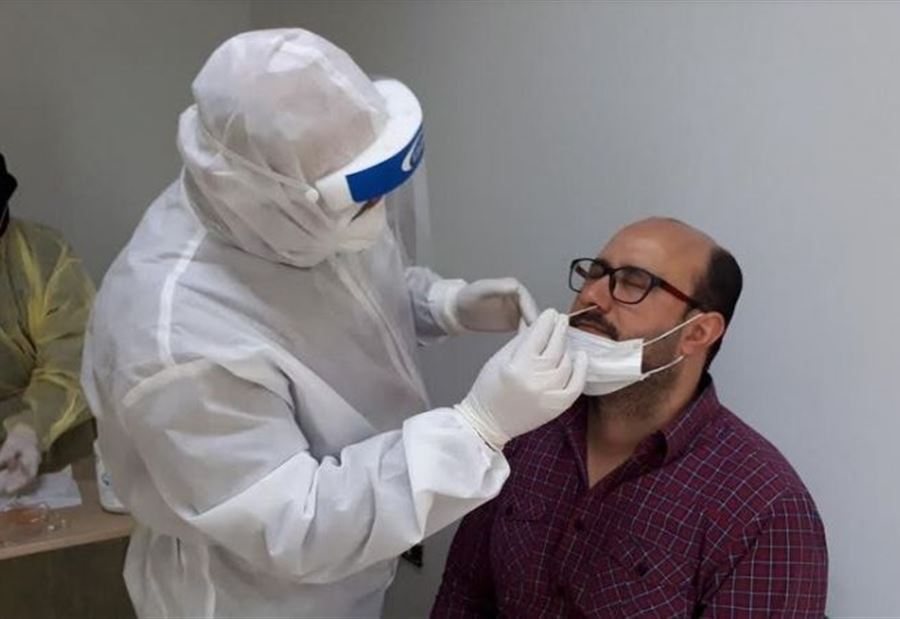 في المستشفيات الحكومية... تخفيض تعرفة فحص الـ "PCR"