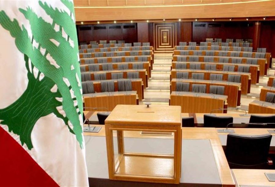 نائب يستذكر "الرئيس العظيم" 