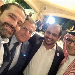 بالصورة: سيلفي الحريري مع الشامسي والسنيورة وبخاري بالصورة: سيلفي الحريري مع الشامسي والسنيورة وبخاري