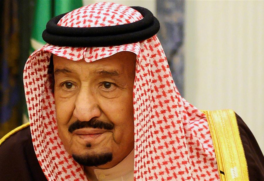 بالفيديو: حاخام يهودي يصلي من أجل سلامة الملك السعودي بالفيديو: حاخام يهودي يصلي من أجل سلامة الملك السعودي