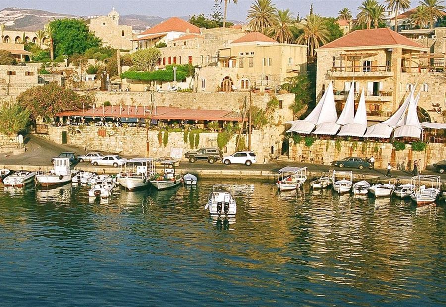 اجراءات في جبيل قبيل فتح الأنشطة التجارية