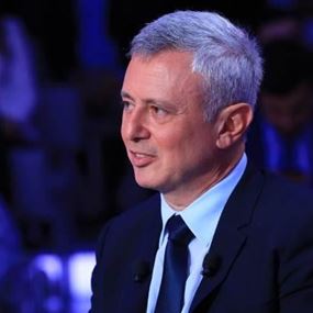 "الأنظار موجّهة الى يوم الأحد"... فهل يمهّد للقاء بين فرنجيه وجعجع؟