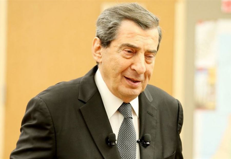 هذا ما سمعه فرزلي من عون بشأن حادثة "قبرشمون"! هذا ما سمعه فرزلي من عون بشأن حادثة "قبرشمون"!