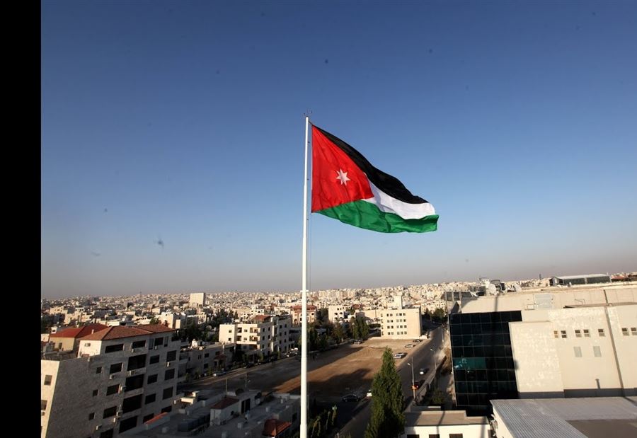 وزير الخارجية الأردني في بيروت لمتابعة توزيع المساعدات