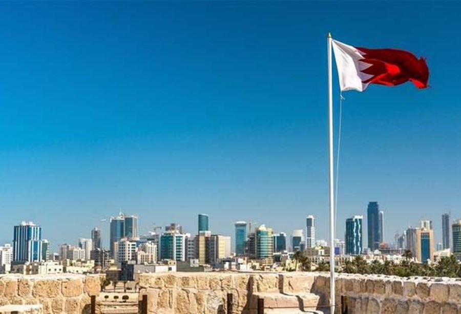 البحرين تضبط أسلحة ومتفجرات مصدرها إيران