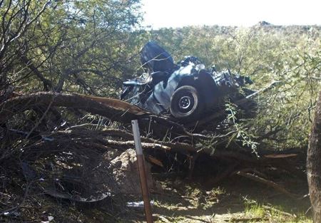 نجت بأعجوبة بعد 6 أيام من حادث وسط الصحراء نجت بأعجوبة بعد 6 أيام من حادث وسط الصحراء