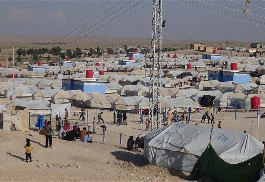 مساعدات "الدولار" للنازحين السوريين تحت المجهر! 