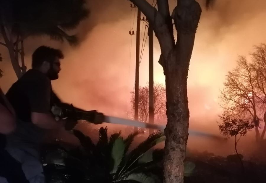 إخماد حريق كبير في بنتاعل الجبيلية إخماد حريق كبير في بنتاعل الجبيلية