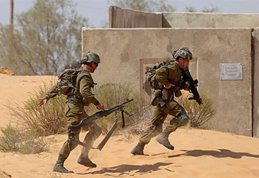 الجيش الإسرائيلي في حالة تأهب "قصوى" بعد الضربة على إيران! الجيش الإسرائيلي في حالة تأهب "قصوى" بعد الضربة على إيران!
