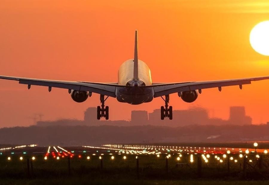 وسط تصاعد التوترات... شركات الطيران تواصل إلغاء الرحلات إلى إسرائيل وسط تصاعد التوترات... شركات الطيران تواصل إلغاء الرحلات إلى إسرائيل