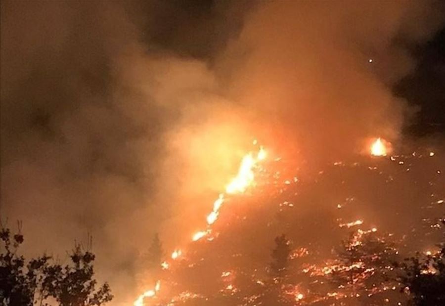 حريقٌ في بقاعصفرين ـ الضنية ... ونداءات من الأهالي لإخماده  حريقٌ في بقاعصفرين ـ الضنية ... ونداءات من الأهالي لإخماده