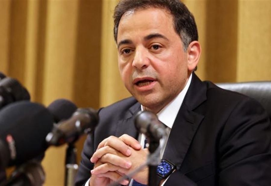 "للخروج من أزمة الودائع"...  منصوري يكشف 4 خطوات رئيسية! "للخروج من أزمة الودائع"...  منصوري يكشف 4 خطوات رئيسية!