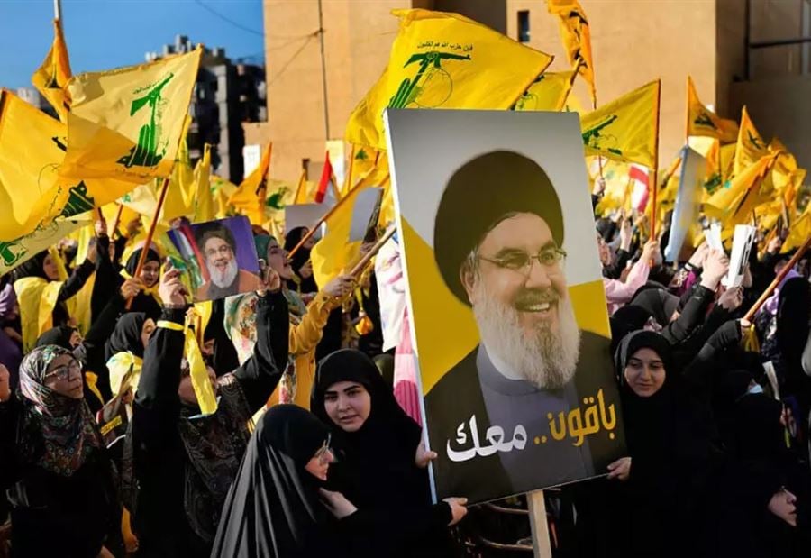 "أين ترسانة الصواريخ  والشعارات الرنانة؟!"... أميرٌ سعودي "يسخر" من حزب الله!