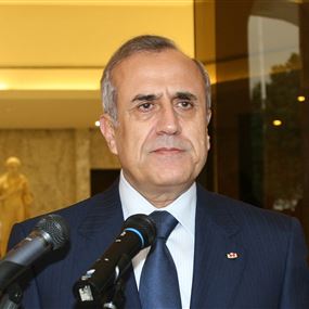 سليمان يكشف عن مضمون مطالبته  لهولاند