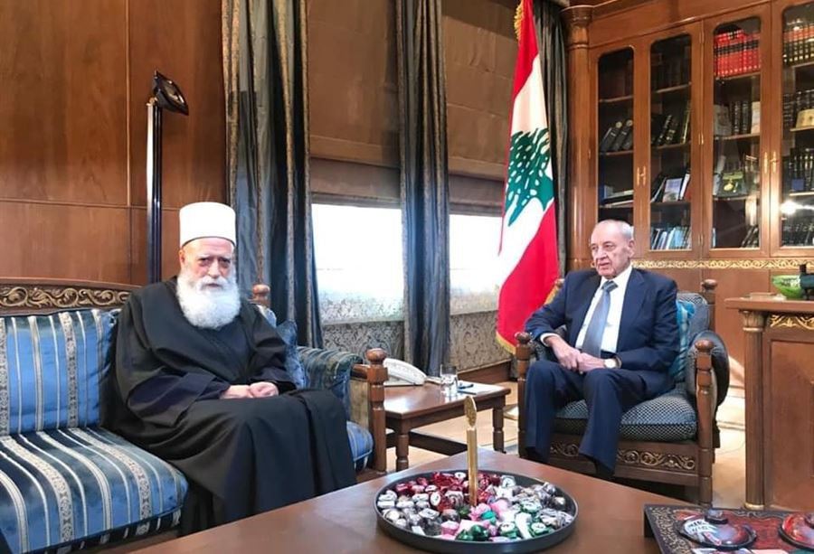 الشيخ حسن  يدين الإساءة لأي مرجع ديني