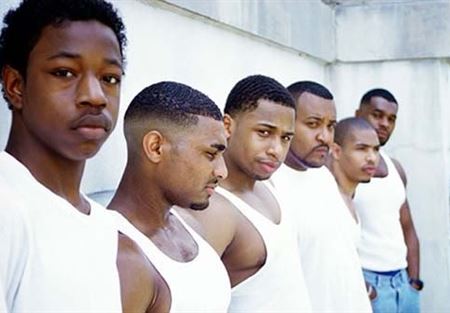 امرأة شبهت السود بالقرود فغُرِّمَت بـ10 الاف دولار!