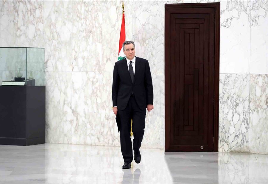 مصطفى أديب راجع؟
