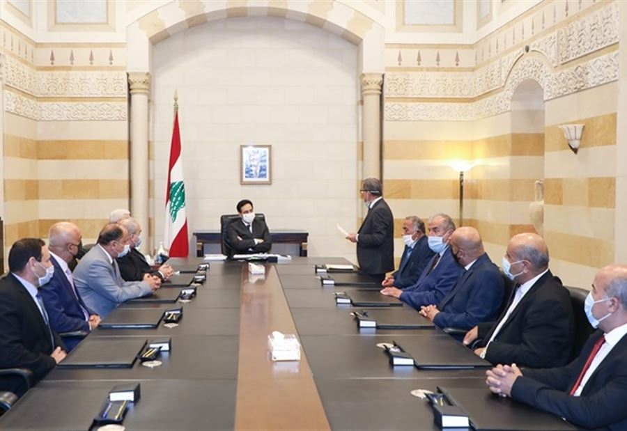 "ضباطٌ متقاعدون" في ضيافة دياب 