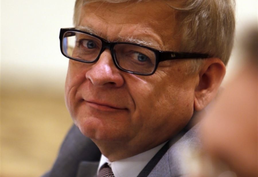 موقف قوي لسفير الروسي