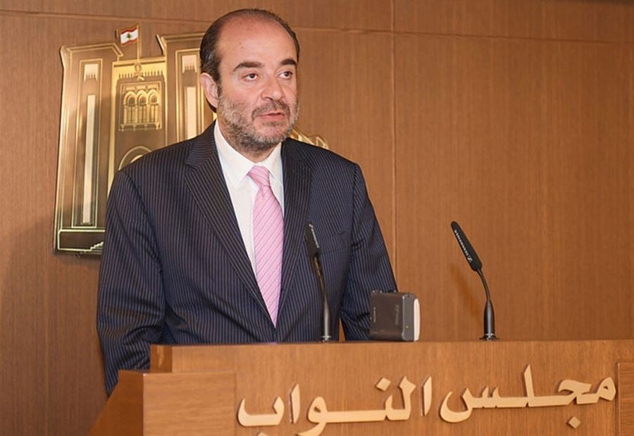 عقيص: نمر بمرحلة صعبة جداً